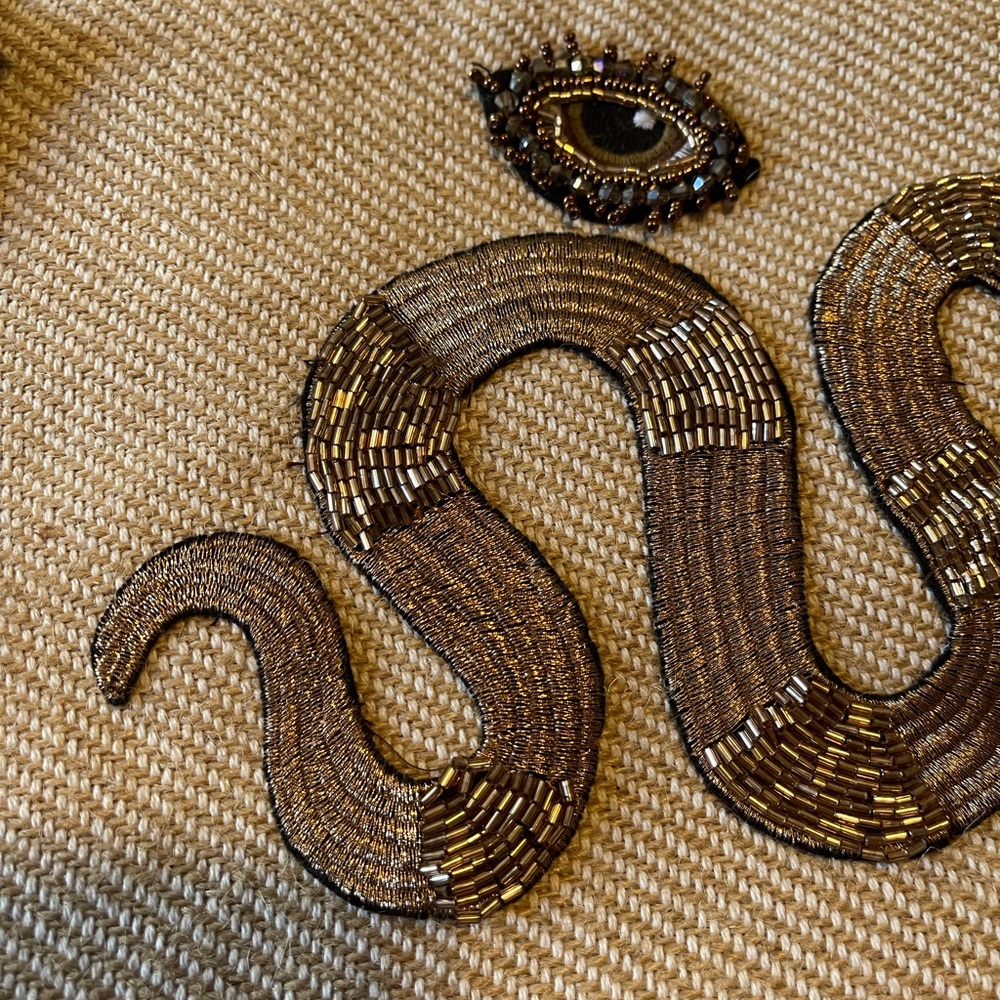 Incredibly cool bag with mystical eye and snake appliqué on front. NWT - Picture 2 of 5